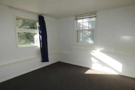 Photo of property in 2 Easdale Street, Kelburn, Wellington, 6012