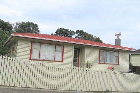 Photo of property in 61 Tremewan Street, Tawa, Wellington, 5028