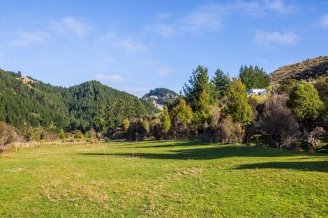 Photo of property in 132 Mount Holdsworth Road, Mount Holdsworth, Carterton, 5791