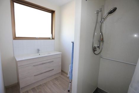 Photo of property in 2/4 Quinton Place, Bishopdale, Christchurch, 8053