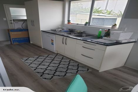 Photo of property in 43 Othello Drive, Clover Park, Auckland, 2023