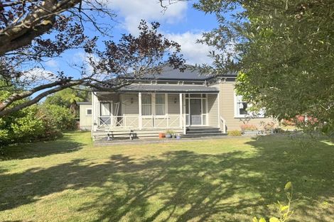 Photo of property in 12 Grant Street, Dannevirke, 4930