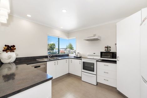 Photo of property in 70 Bartholomew Drive, Nawton, Hamilton, 3200