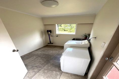 Photo of property in 6 Nea Place, Hillcrest, Auckland, 0627