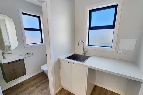 Photo of property in 7/31 Wainuiomata Road, Wainuiomata, Lower Hutt, 5014