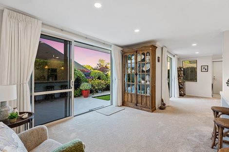 Photo of property in 17 Hansard Place, Bethlehem, Tauranga, 3110