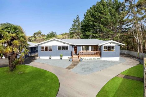 Photo of property in 318 Inland Road, Helensville, 0875