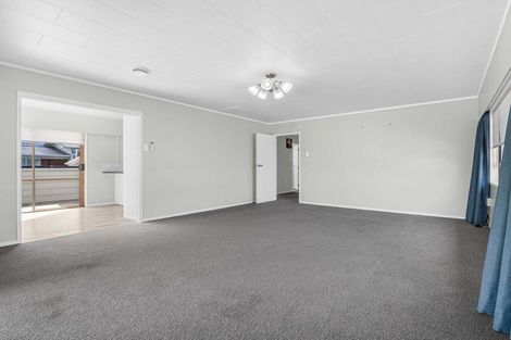 Photo of property in 45 Sandspit Road, Waiuku, 2123