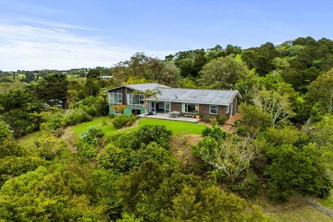 Photo of property in 807 Whangarei Heads Road, Parua Bay, Whangarei, 0174