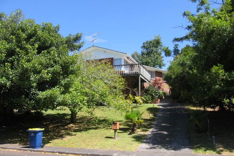 Photo of property in 122 Canongate Street, Birkdale, Auckland, 0626