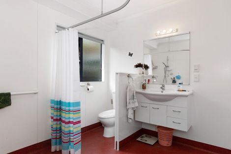 Photo of property in 25 Village Park Drive, Welcome Bay, Tauranga, 3112