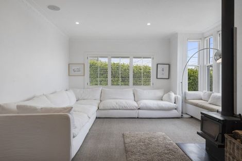 Photo of property in 74 Princes Street, Northcote Point, Auckland, 0627