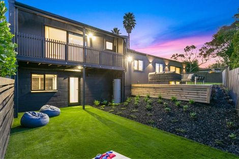 Photo of property in 13 Davita Place, Farm Cove, Auckland, 2012