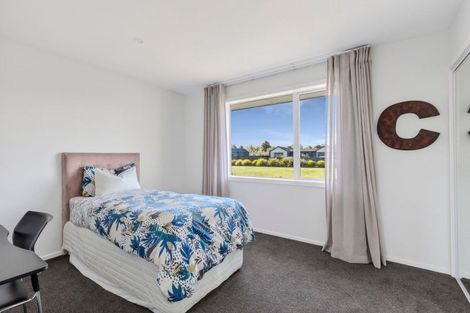 Photo of property in 14 Seachange Drive, Leamington, Cambridge, 3432