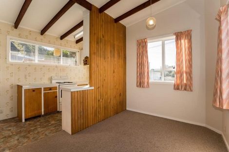 Photo of property in 16 Whitfield Street, Sumner, Christchurch, 8081