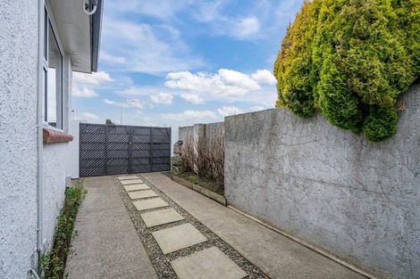 Photo of property in 70 Helmsdale Street, Waverley, Invercargill, 9810