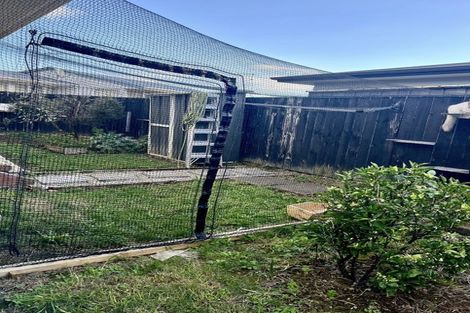 Photo of property in 120 Mountain Road, Mangere Bridge, Auckland, 2022