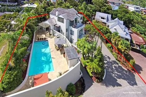 Photo of property in 16 Mayall Avenue, Beach Haven, Auckland, 0626