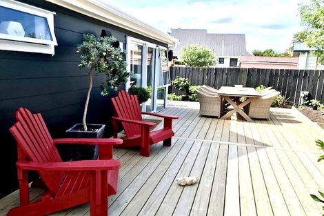 Photo of property in 161 Karewa Parade, Papamoa Beach, Papamoa, 3118