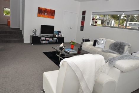 Photo of property in 87 Solan Drive, Waimauku, 0812