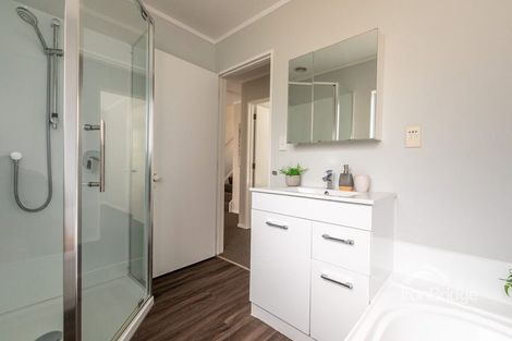 Photo of property in 11 Totara Street, Trentham, Upper Hutt, 5018