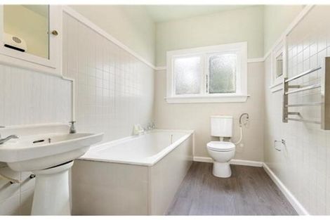 Photo of property in 7 Bretts Road, St Albans, Christchurch, 8052