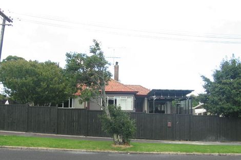 Photo of property in 21 Colchester Avenue, Glendowie, Auckland, 1071
