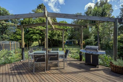 Photo of property in 1219 Whangapoua Sh25 Road, Te Rerenga, Coromandel, 3582