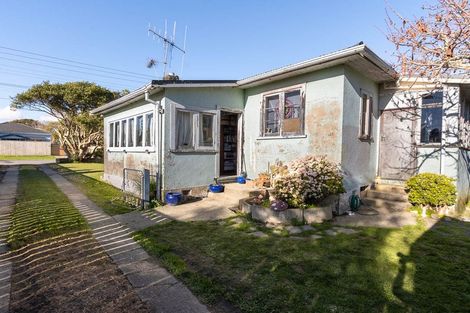 Photo of property in 47 Kirk Street, Otaki, 5512
