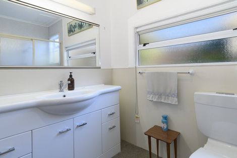 Photo of property in 100 Twelfth Avenue, Tauranga South, Tauranga, 3112