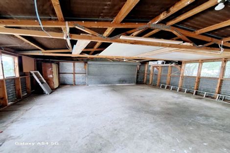 Photo of property in 32 Pearce Crescent, Taita, Lower Hutt, 5011