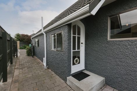 Photo of property in 417a Ruahine Street, Terrace End, Palmerston North, 4410