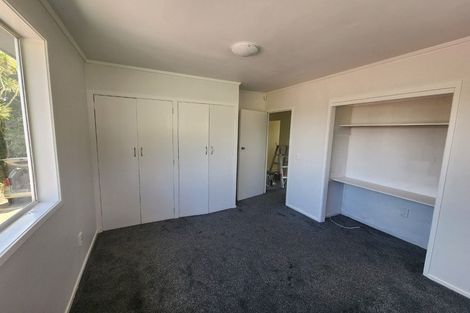 Photo of property in 22 Parrs Cross Road, Henderson, Auckland, 0612