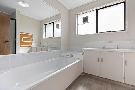 Photo of property in 130 Ohauiti Road, Hairini, Tauranga, 3112