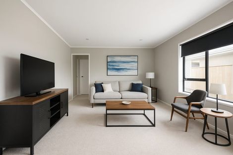 Photo of property in 2/150 Kitchener Road, Pukekohe, 2120