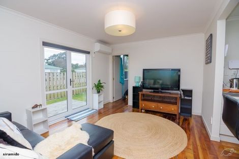 Photo of property in 299b High Street South, Carterton, 5713