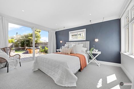 Photo of property in 10 Birdwood Road, Waterloo, Lower Hutt, 5011