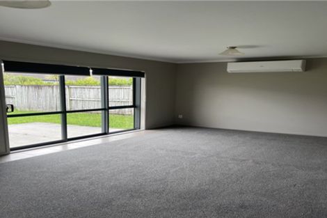 Photo of property in 9 Camberley Way, Huntington, Hamilton, 3210