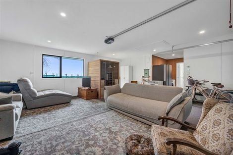 Photo of property in 2b Gossling Street, Okato, 4335