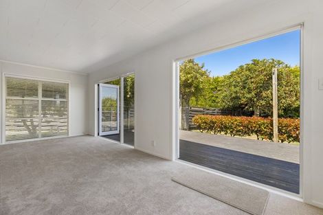Photo of property in 65 Richmond Avenue, Richmond Heights, Taupo, 3330