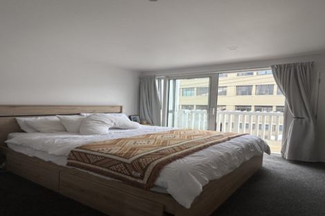 Photo of property in 3/30 Pirie Street, Mount Victoria, Wellington, 6011