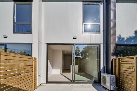 Photo of property in 15 Houhere Street, Paraparaumu, 5032