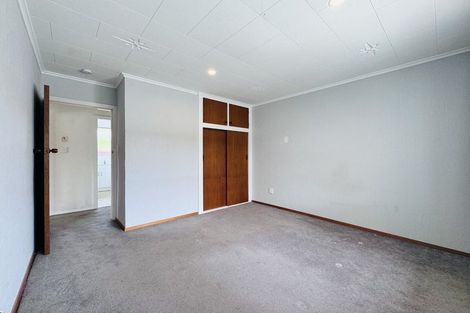 Photo of property in 2/290 Avonhead Road, Avonhead, Christchurch, 8042