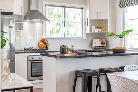 Photo of property in 2 Taita Drive, Boulcott, Lower Hutt, 5011