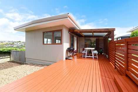 Photo of property in 1/5 Gulf View Road, Murrays Bay, Auckland, 0630
