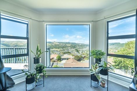 Photo of property in 11 Chastudon Place, Tawa, Wellington, 5028