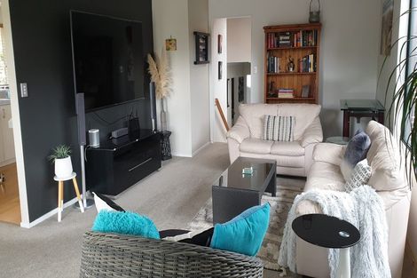 Photo of property in 1307 Papamoa Beach Road, Papamoa Beach, Papamoa, 3118