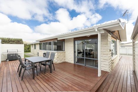 Photo of property in 71 Wharerangi Road, Greenmeadows, Napier, 4112