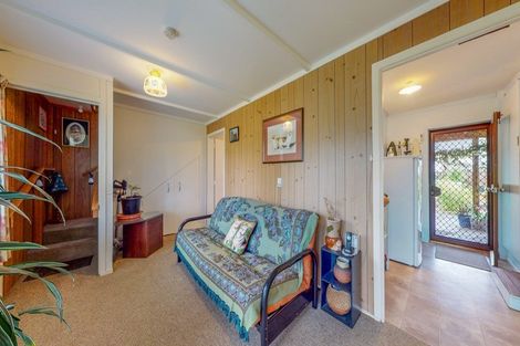 Photo of property in 1 Swordfish Avenue, Whiritoa, Whangamata, 3691