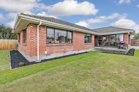 Photo of property in 32 Middleton Road, Upper Riccarton, Christchurch, 8041